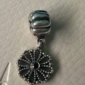 Pandora Retired Lace Flower Dangle Clip
